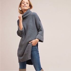 Moth /Anthropologie 
Chunky Turtle Neck Tunic
Sweater Gray Blue Size M.